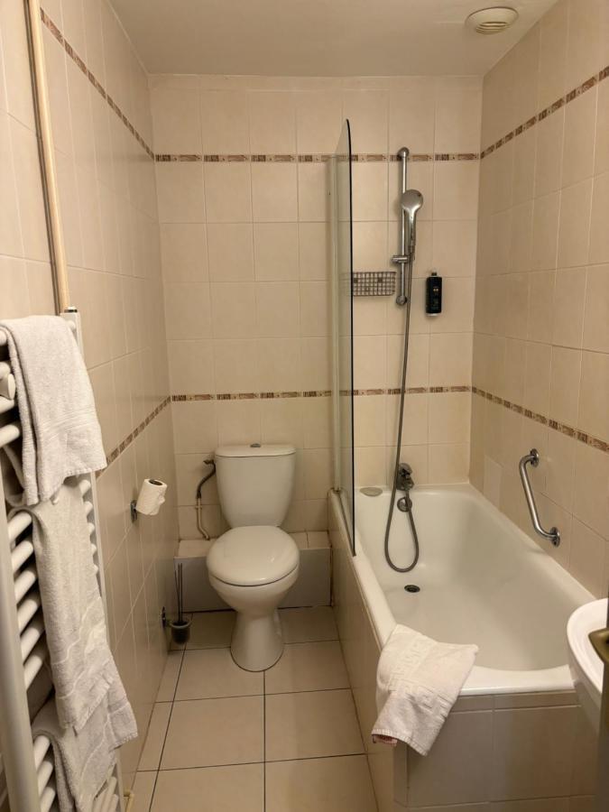 Hotel Le Gambetta 贝尔热拉克 外观 照片
